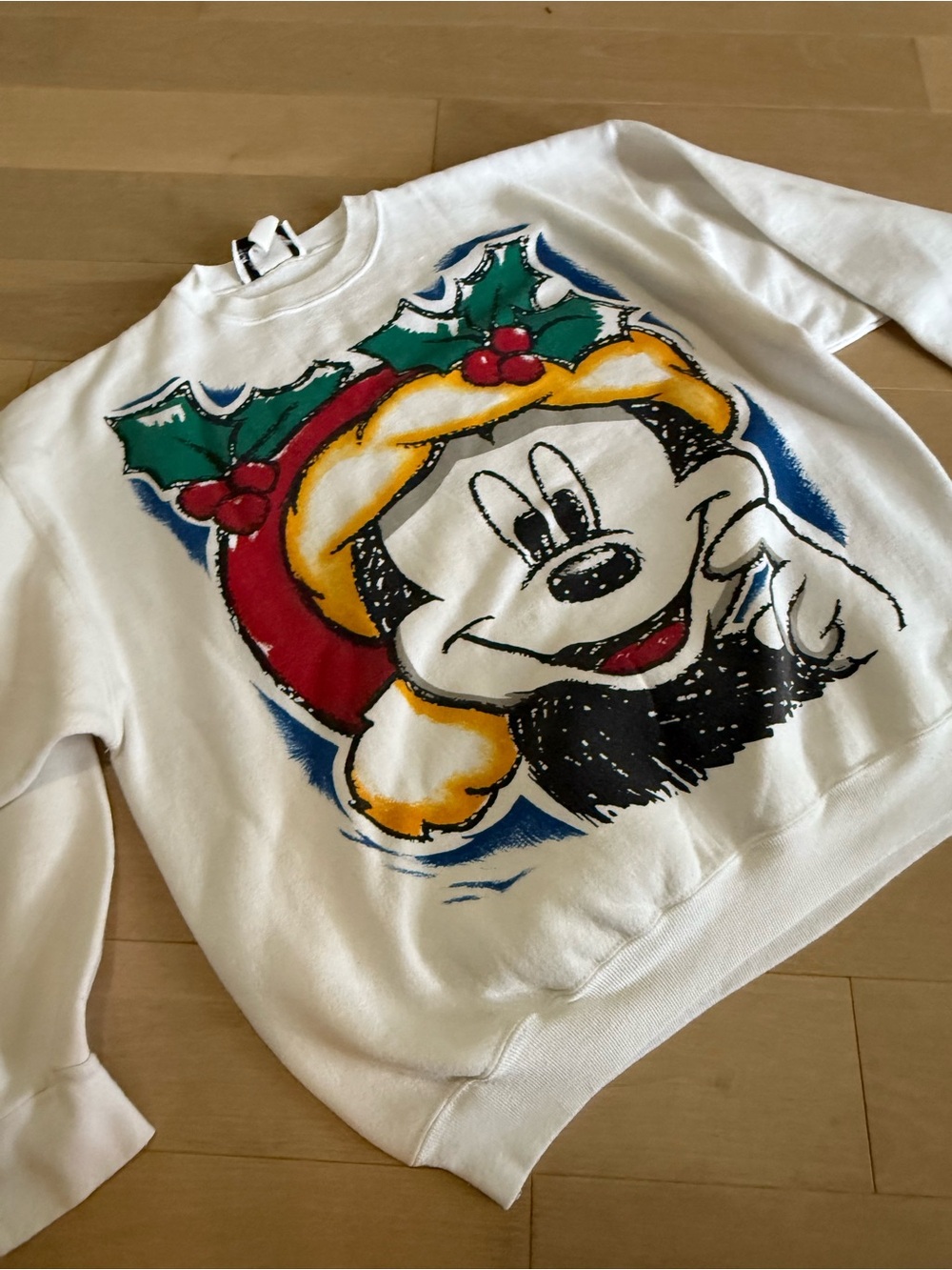 Vintage 90s Disney by Jerry Leigh White Minnie Mouse Holiday Sweatshirt